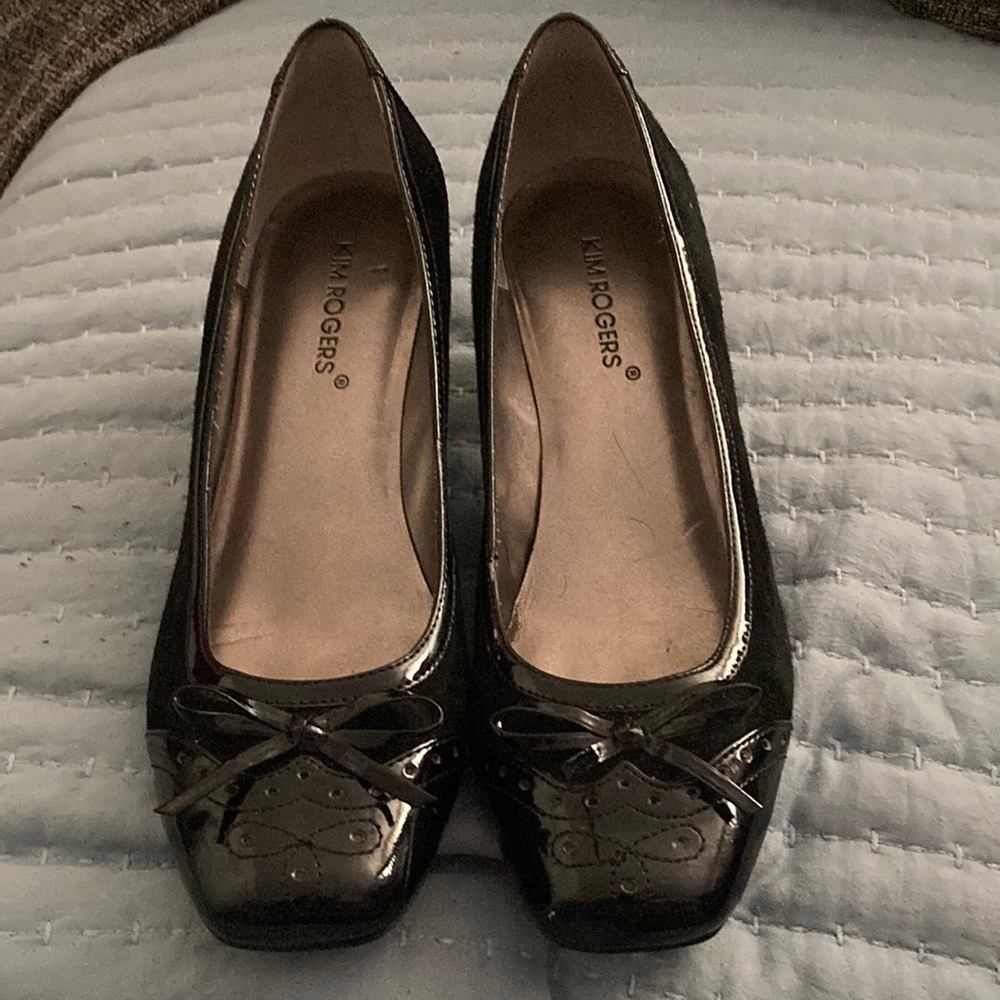 Black woman shoes